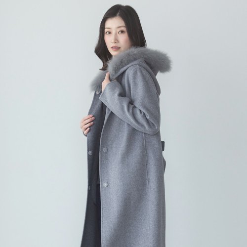 [Filomo] カシミヤ混ロングコート フォックスファー襟付き 