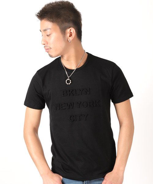 LUXSTYLE(ラグスタイル)/エンボス加工半袖Tシャツ/ブラック