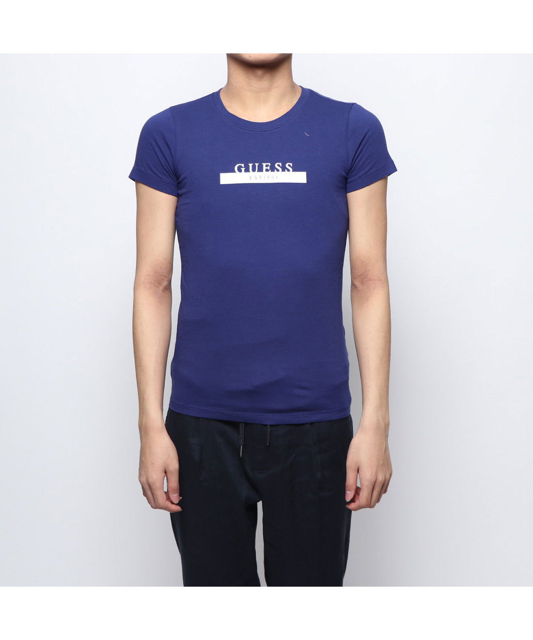 guess logo tee
