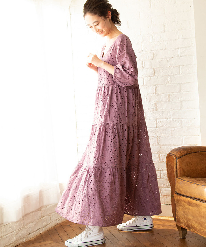 【WEB限定】パンチングレースティアードワンピース