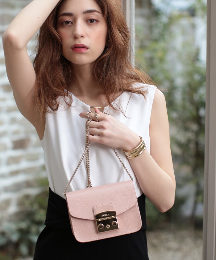 セール フルラ メトロポリス クロスボディ フルラ Furla Magaseek セール フルラ メトロポリス クロスボディ フルラ Furla Magaseek
