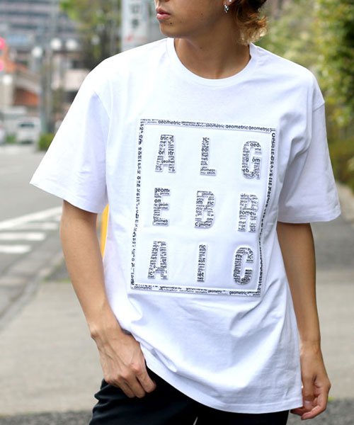 MARUKAWA(マルカワ)/エンボスロゴ 半袖Tシャツ/ホワイト