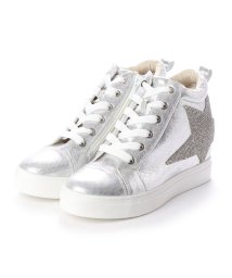 スニーカー シルバー 銀色 の通販 Magaseek