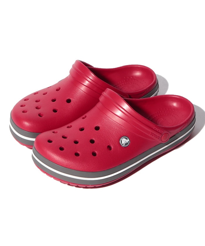 red crocs