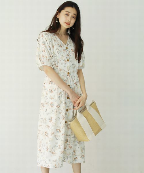 注目の アナウンサー衣装 Tonal トーナル ボタニカル柄 ワンピース 再値下げ