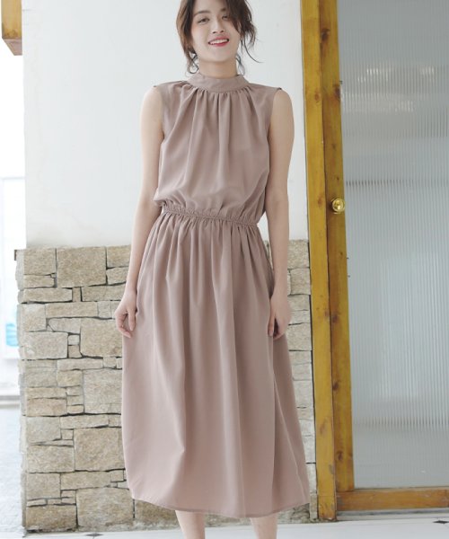 スタンドカラーノースリーブワンピース フューティアランド Futier Land Magaseek