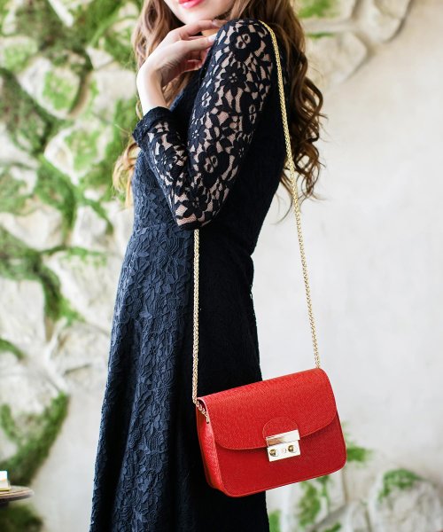 セール ミニサイズが今季は可愛い 長さ調整可 ショルダーチェーンミニバッグ かばん ジュリアブティック Julia Boutique Magaseek