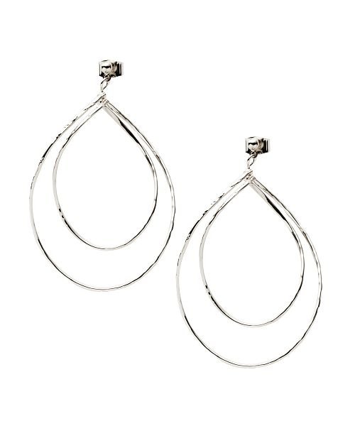 ドロップフレームが大人可愛く揺れる ドロップフォルムの2連ピアス クリームドット Cream Dot Magaseek