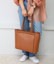 UNGRID bag(アングリッド　バッグ)/スムース A4多機能トートBAG/CAM