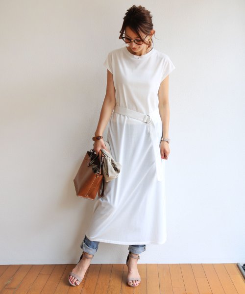 ベルト付き半袖tシャツワンピース アンドミー And Me Magaseek