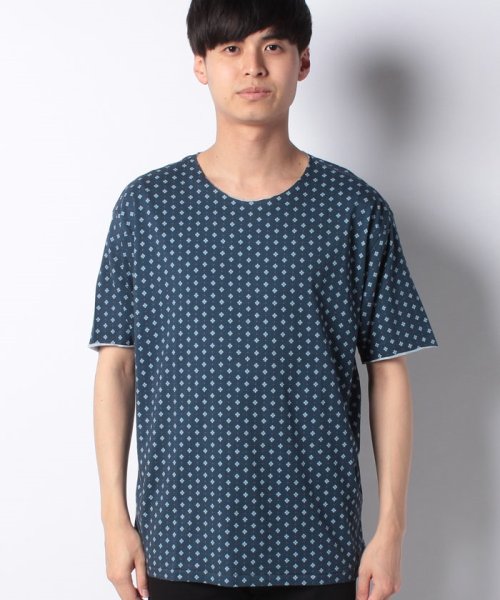 BENETTON (mens)(ベネトン（メンズ）)/総柄プリント半袖Tシャツ・カットソー/ダークブルー