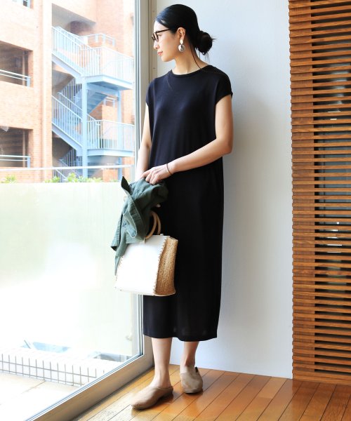 半袖ニットソーマキシ丈ワンピース アンドミー And Me Magaseek