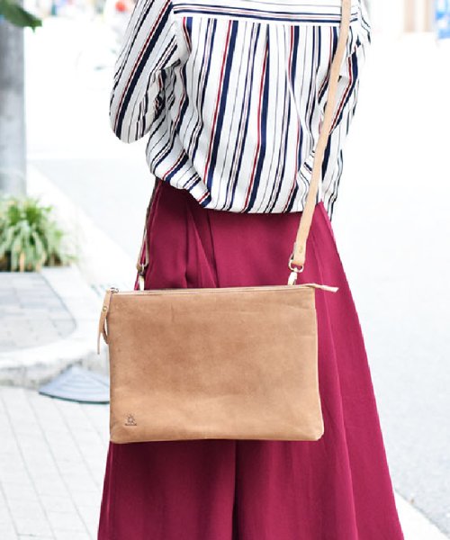 セール 本革 ボディバッグ サコッシュ ミニクラッチバッグ ショルダーバッグ ハレルヤ Hallelujah Magaseek