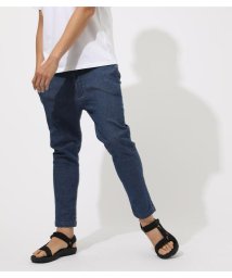 AZUL by moussy(アズールバイマウジー)/AIR BLOW DENIM ANKLE TAPERED/BLU