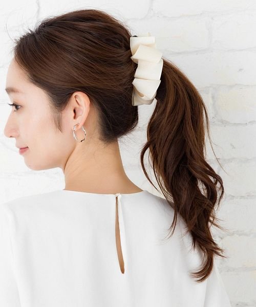 クーポン セール 44 Off グログランリボンふんわりバナナクリップ ニノン Ninon Magaseek