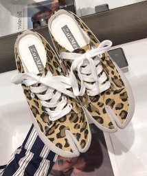 スニーカー ブラウン キャメル 茶色 のファッション通販 Magaseek