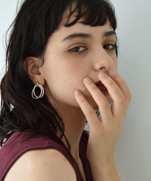 marjour(マージュール)/LAYERED HOOP PIERCE/シルバー