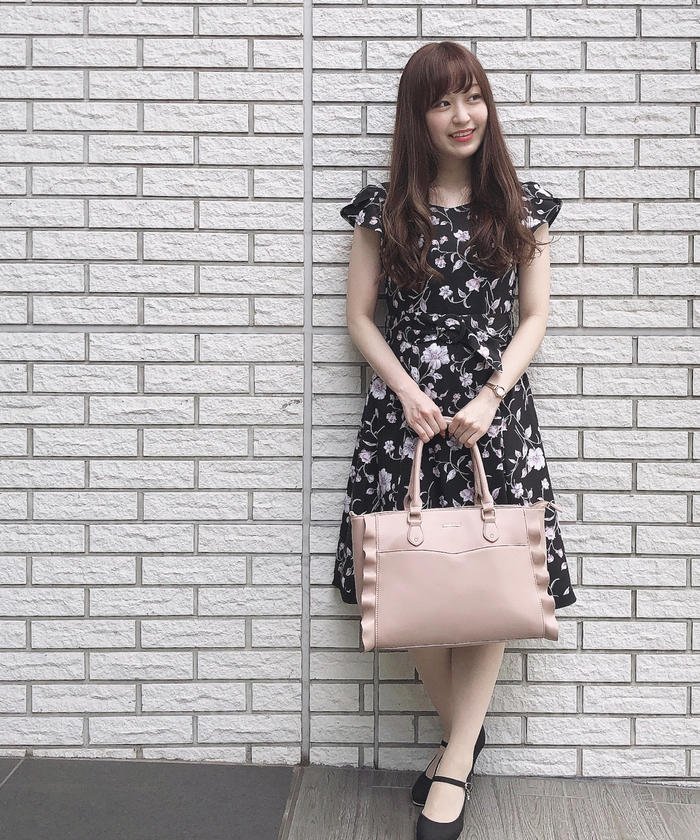 セール 74 Off 袖フレアー配色花柄ワンピース ミッシュマッシュ Misch Masch Magaseek セール 74 Off 袖フレアー配色花柄ワンピース ミッシュマッシュ Misch Masch Magaseek
