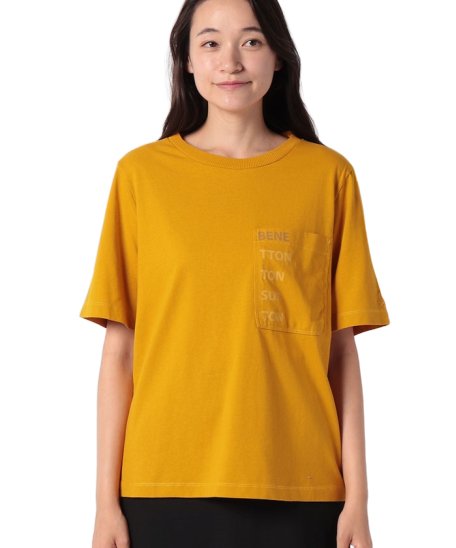 BENETTON (women)(ベネトン（レディース）)/コットンポケット付きブランドロゴTシャツ・カットソー/イエロー