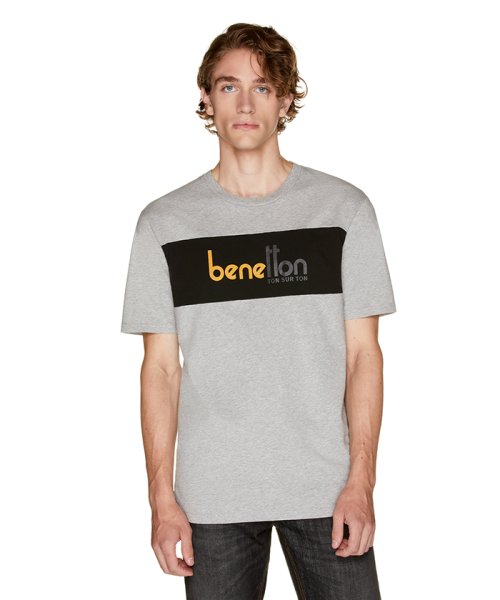 BENETTON (mens)(ベネトン（メンズ）)/パネルロゴ半袖Tシャツ・カットソー/グレー