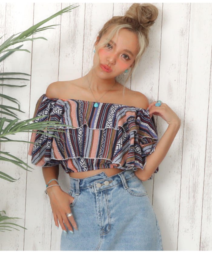 セール ネイティブ柄ショート丈オフショルダートップス アナップミンピ Anap Mimpi Magaseek