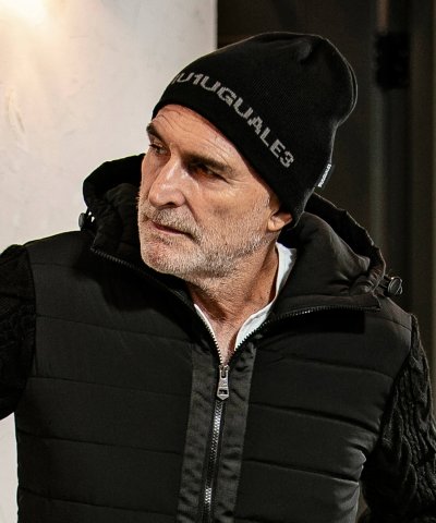 ロゴニットキャップ