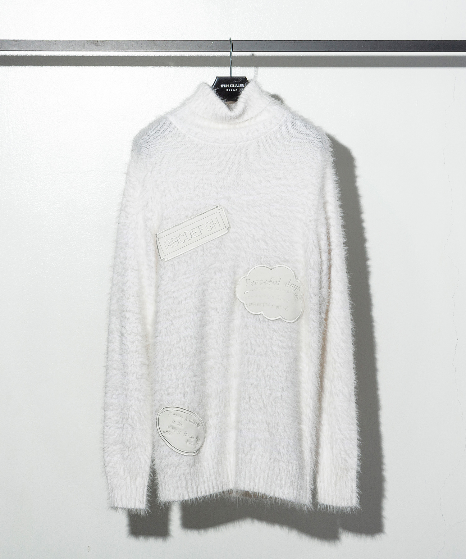 LEON掲載】1+1=3 ワッペンデザイン起毛タートルネックニット(502590116