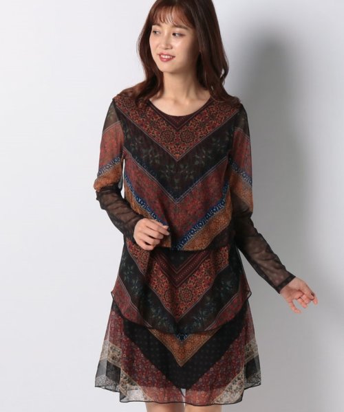 Desigual(デシグアル)/WOMAN KNIT DRESS LONG SLEEVE/レッド系