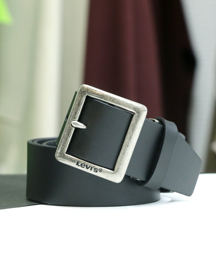 セール 10 Off Sitry Levi S リーバイス 40mmスクエアバックルレザーベルト Sitry Sitry Magaseek