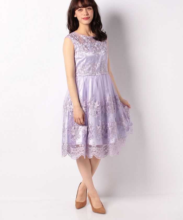 クラシカル刺繍ドレス