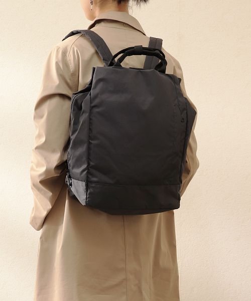 メンズ レディース兼用 プレーンデザインの大容量2wayリュックサック トートバッグ ニノン Ninon Magaseek