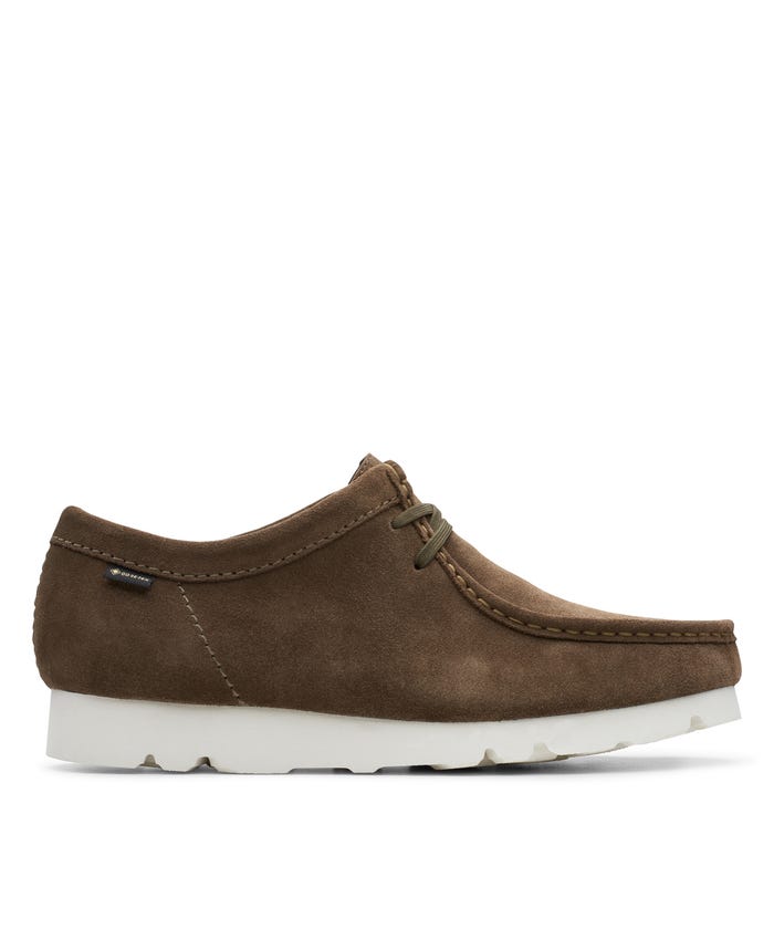 clarks wallabee gtx