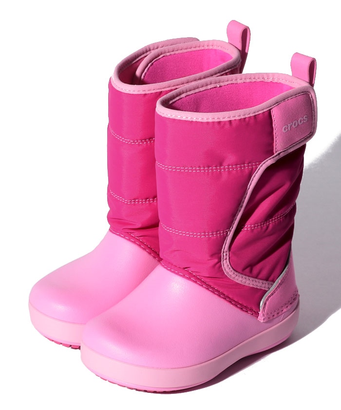 crocs in snow