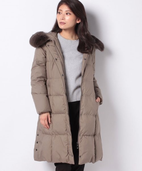 セール 特別提供品 フォックスファー付きダウンコート レリアン Leilian Magaseek