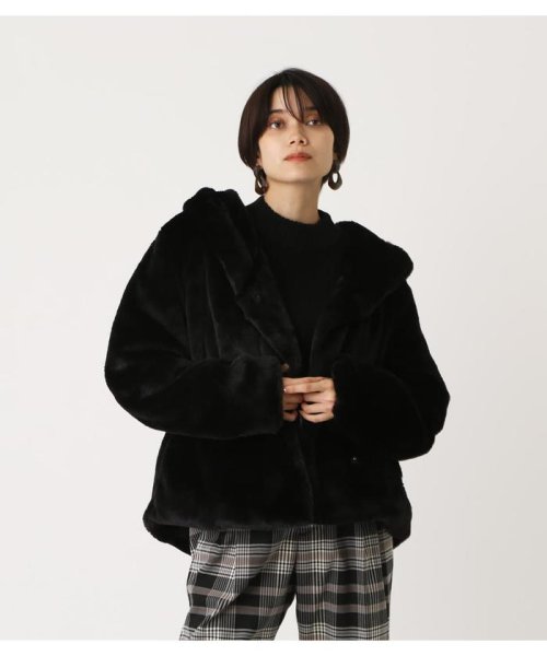 AZUL by moussy(アズールバイマウジー)/ECO FUR FOOD SHORT COAT/BLK