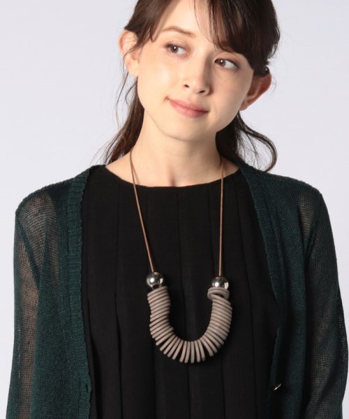 エクラ6月号掲載 ボリュームネックレス レディースファッション 阪急百貨店公式通販 Hankyu Fashion