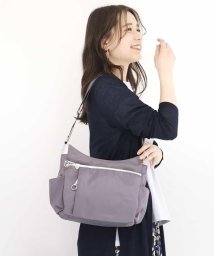 MK MICHEL KLEIN BAG(エムケーミッシェルクランバッグ)/【撥水】ナイロンショルダーバッグ/シルバー