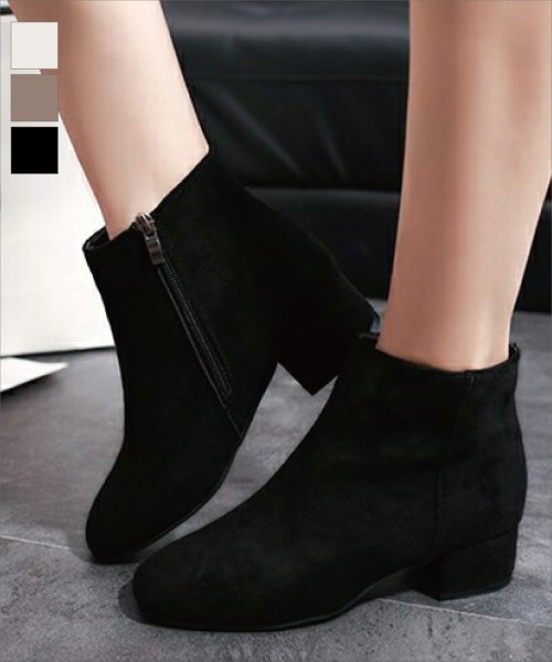 セール 丸みをおびたトップが女性らしいショートブーツ メゾンドラティール Maison De Latir Magaseek