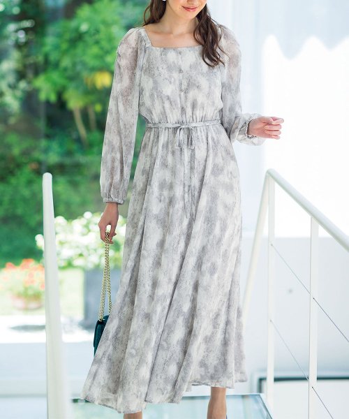 セール パイソン柄シフォンロングワンピース ラナン Ranan Magaseek