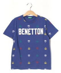 BENETTON (UNITED COLORS OF BENETTON BOYS)(ユナイテッド　カラーズ　オブ　ベネトン　ボーイズ)/総柄ロゴTシャツ・カットソー/ブルー