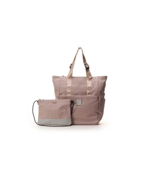 たまひよコラボマザーズリュック スタッフ