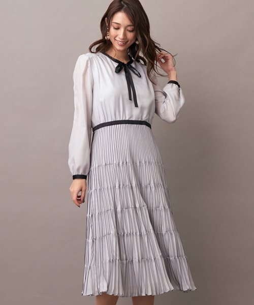 配色リボンタイワンピース レディースファッション 阪急百貨店公式通販 Hankyu Fashion 配色リボンタイワンピース レディースファッション 阪急百貨店公式通販 Hankyu Fashion
