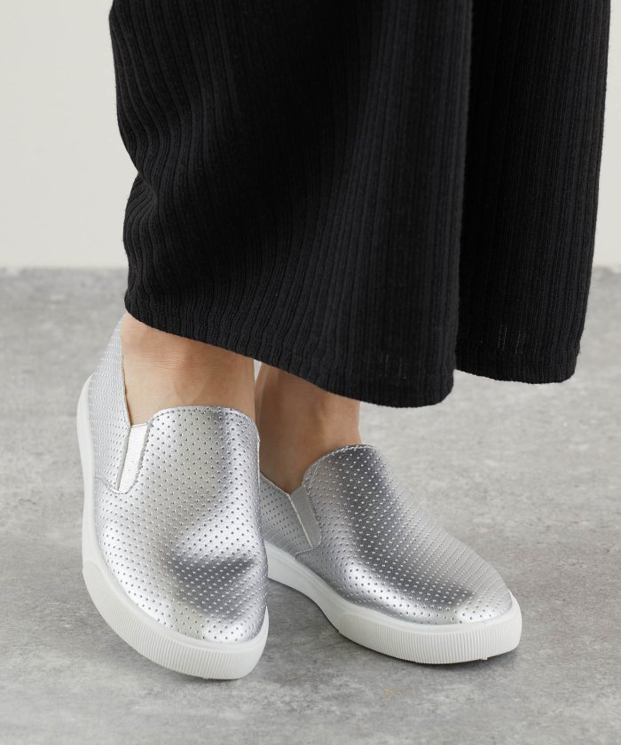 シルバー スリッポン コーデ レディーススニーカーの人気商品 通販 価格比較 価格 Com