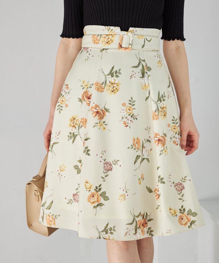 ベルト付きフラワープリントフレアスカート トッコクローゼット Tocco Closet Magaseek