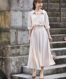 tocco closet luxe(トッコクローゼットリュクス)/パール釦シャツ×ベルト付きフレアスカートのセットアップ/L-beige