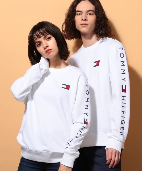 TOMMY HILFIGER(トミーヒルフィガー)/【オンライン限定】 フレンチテリー ロゴ ロングスリーブスウェット 長袖 Tシャツ/ホワイト