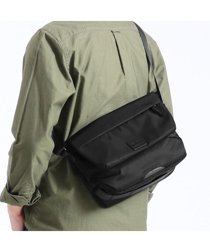 Manhattan Portage BLACK LABEL メッセンジャーバッグ