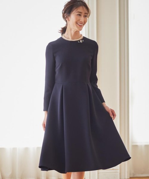 Very3月号掲載 Veryコラボ クラッシー タック ワンピース レディースファッション 阪急百貨店公式通販 Hankyu Fashion