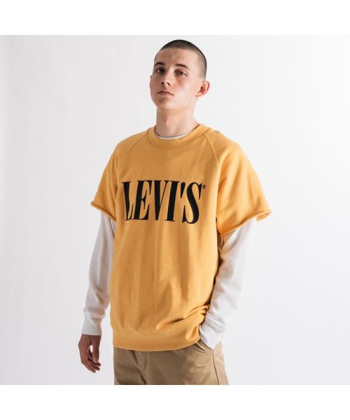 Levi's(リーバイス)/HYBRID クルーネックスウェットシャツ GOLDEN APRICOT/YELLOWS/ORANGES