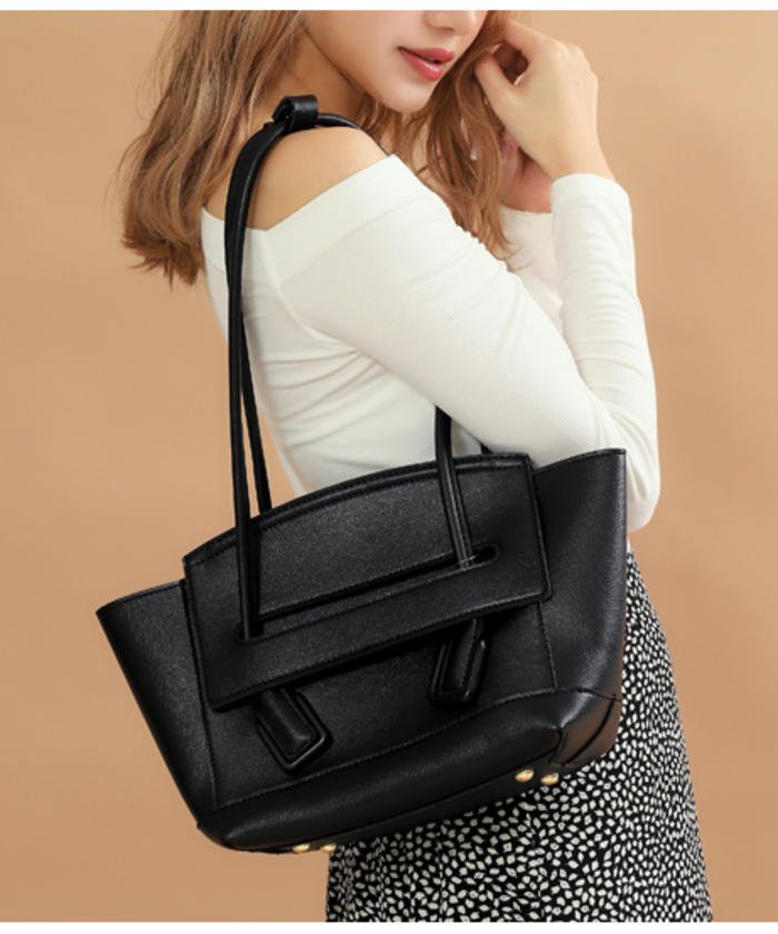 セール 30 Off デザイン肩かけバッグ チル Chille Magaseek